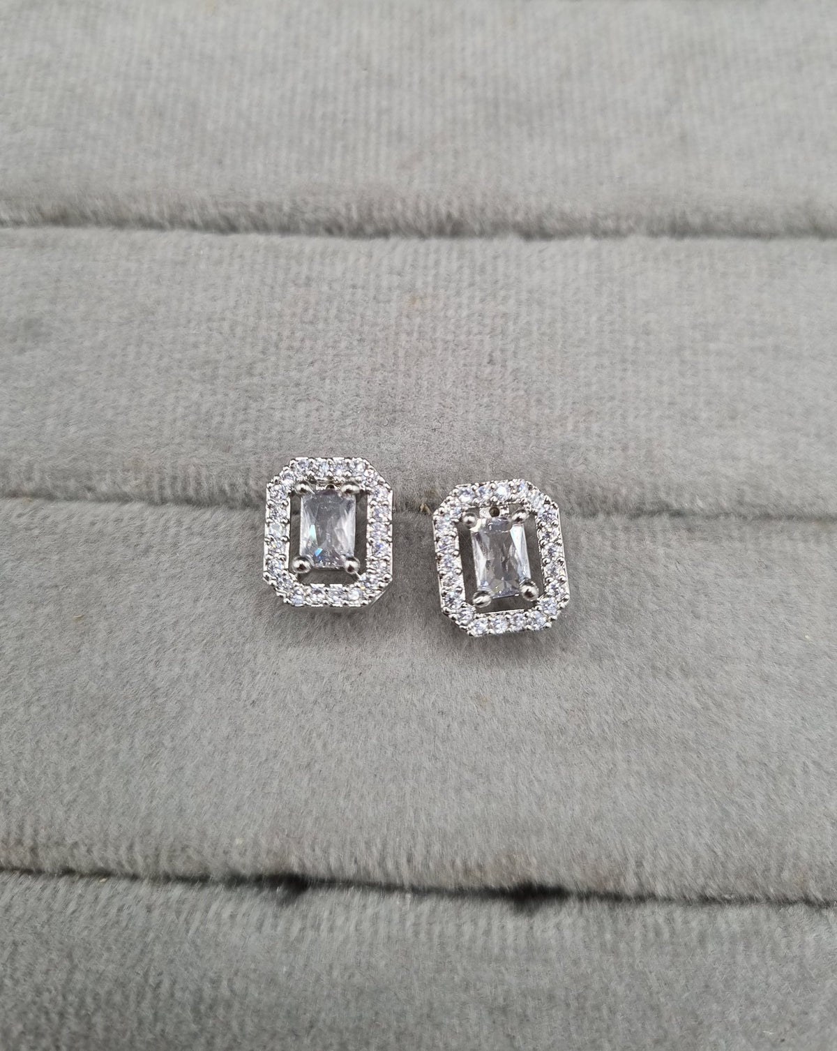 Floral & Geometric Baguette American Diamond Choker Set