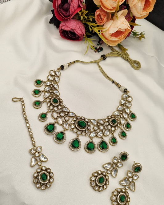 Kundan Choker Trio Earrings & Maang Tikka