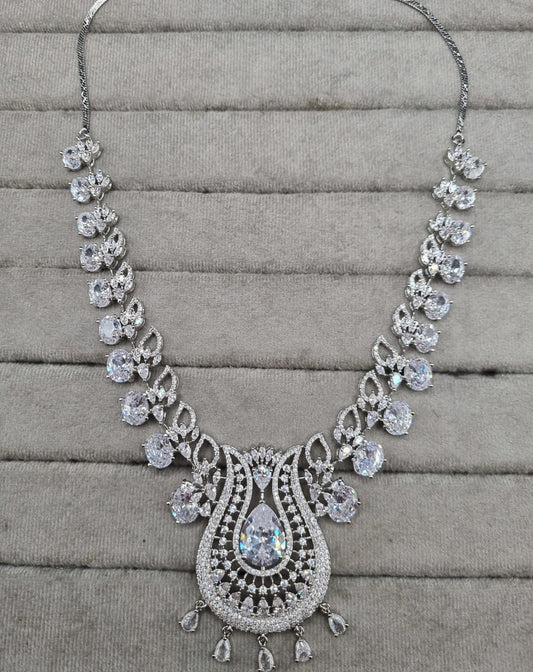 Luxurious Rhodium-Plated AD Paisley Jewellery Set
