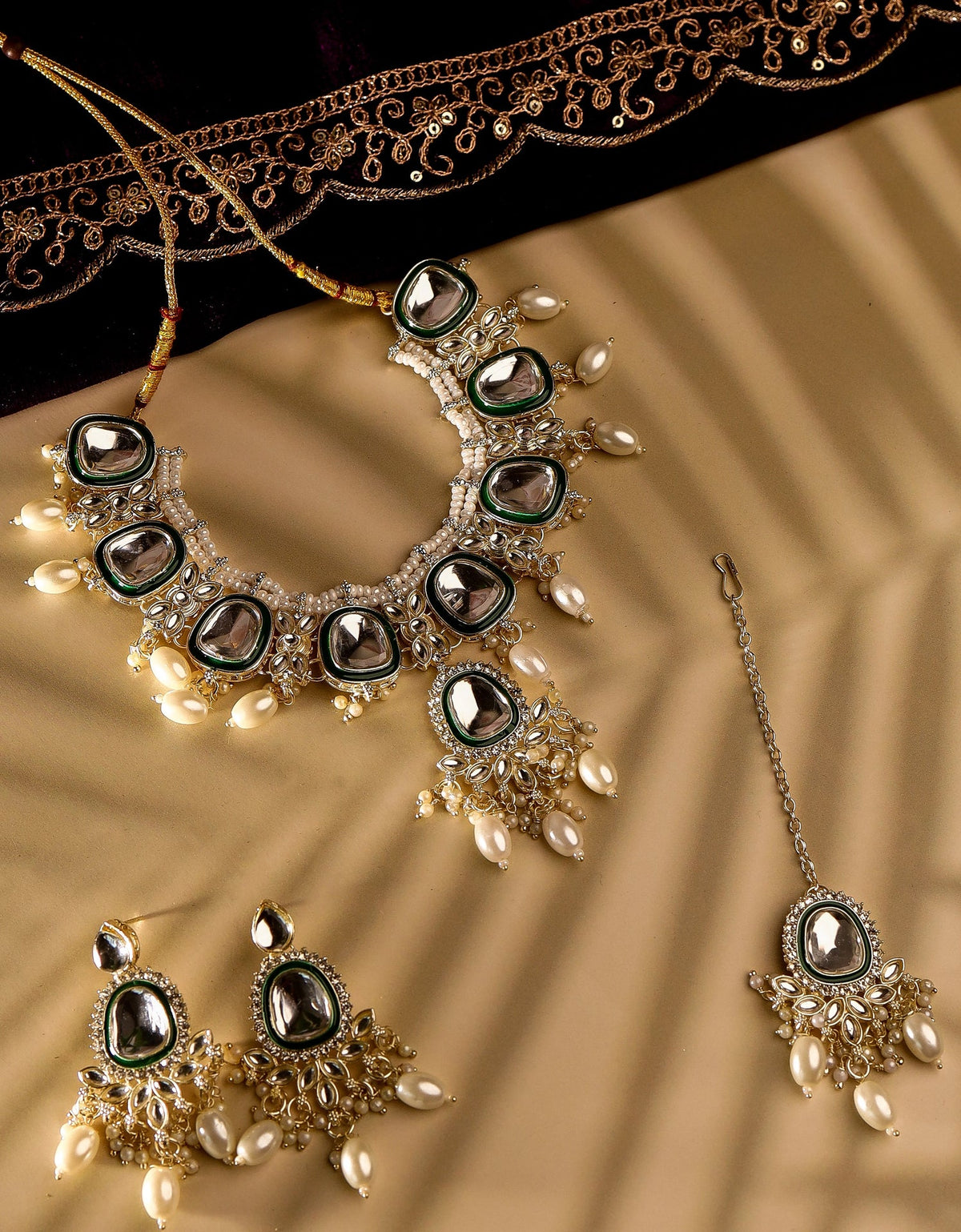 Emerald Green Meena & Pearl Drops Choker Set