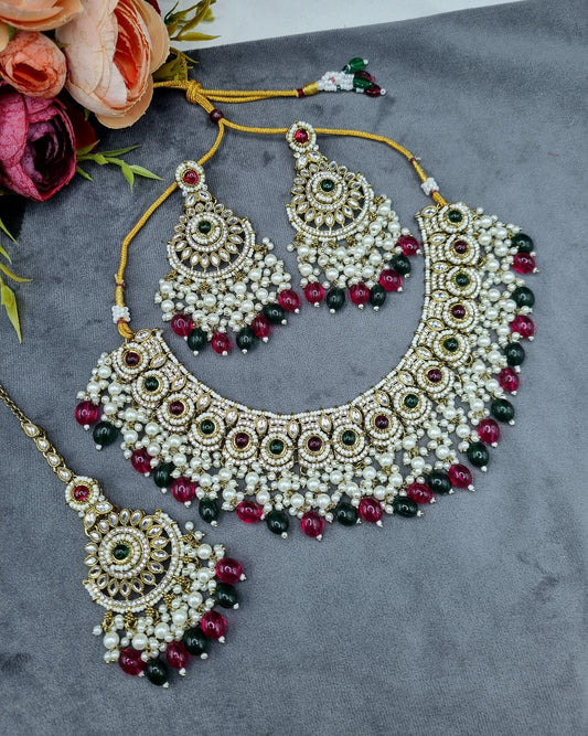 Ornate Choker Necklace, Earrings & Maangtikka Set