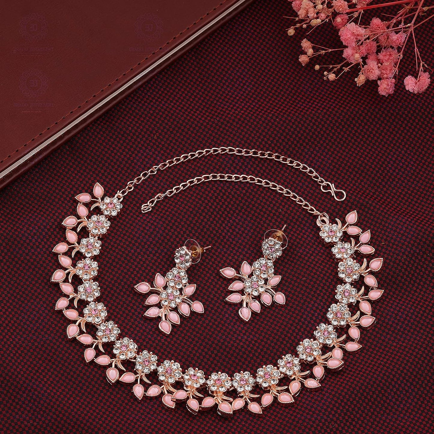 Vibrant Yellow Leaf & Flower Motif Necklace Set