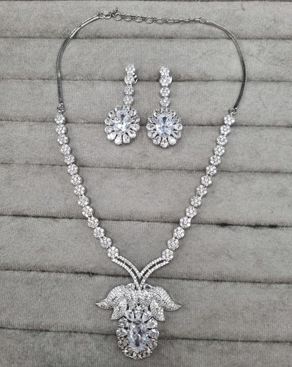 Sparkling White Stone AD Jewellery Set