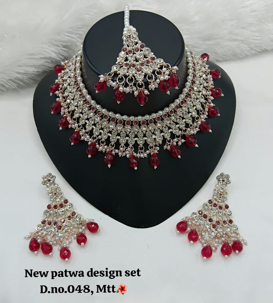 Rani Pink & Rose Gold Patwa Choker Set with Maang Tikka