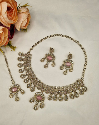 Luxury Crystal Choker Necklace Set with Earrings & Maang Tikka