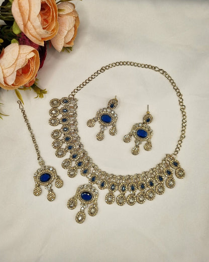 Luxury Crystal Choker Necklace Set with Earrings & Maang Tikka