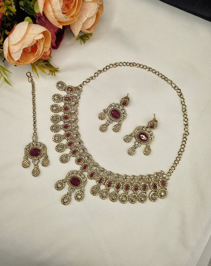 Luxury Crystal Choker Necklace Set with Earrings & Maang Tikka
