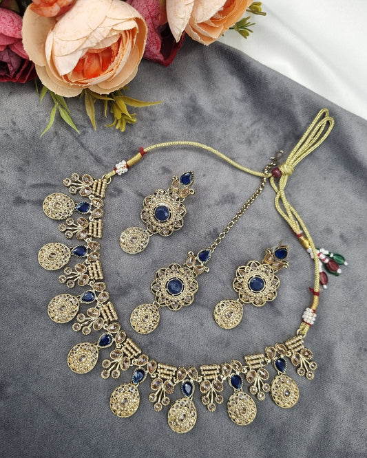 MEDALLION KUNDAN CHOKER TRIO