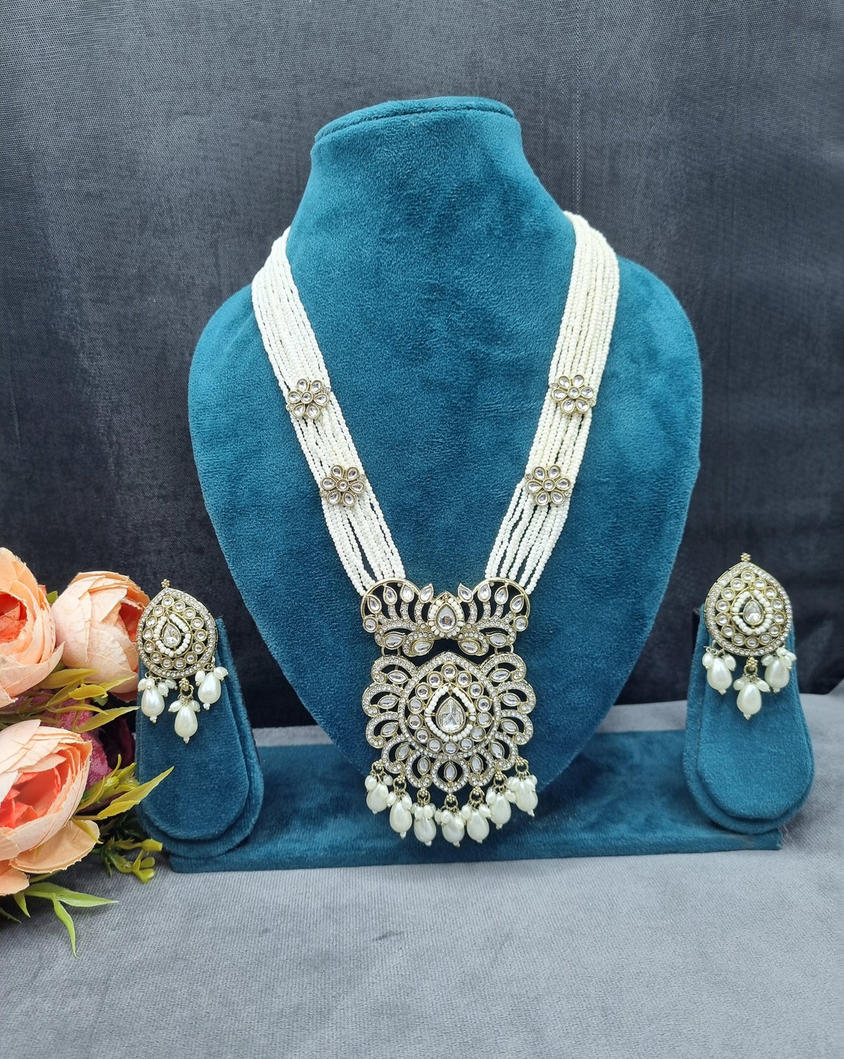 Multi-Strand Beaded Floral Pendant Long jewellery set