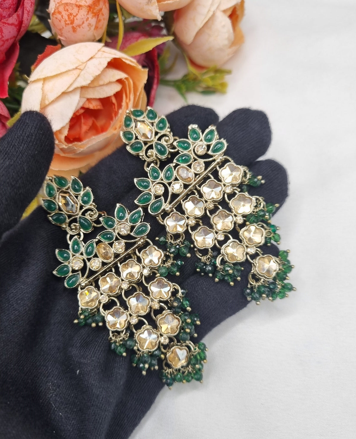 ANTIQUE GOLD TIERED CHANDELIER EARRINGS WITH CRYSTAL MOTIFS & PEARL DROPLETS