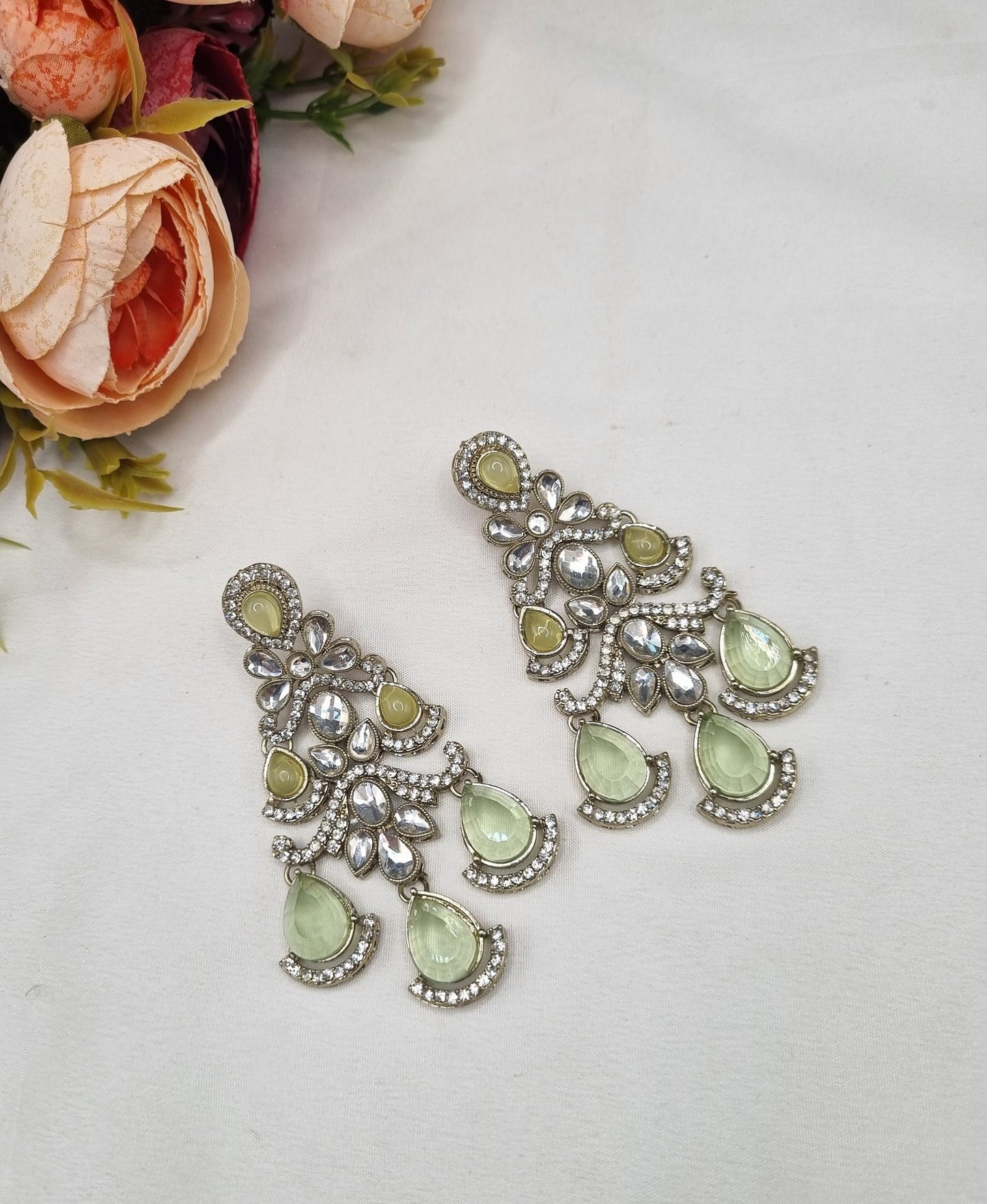 TRADITIONAL CHANDELIER STATEMENT DROP EARRINGS