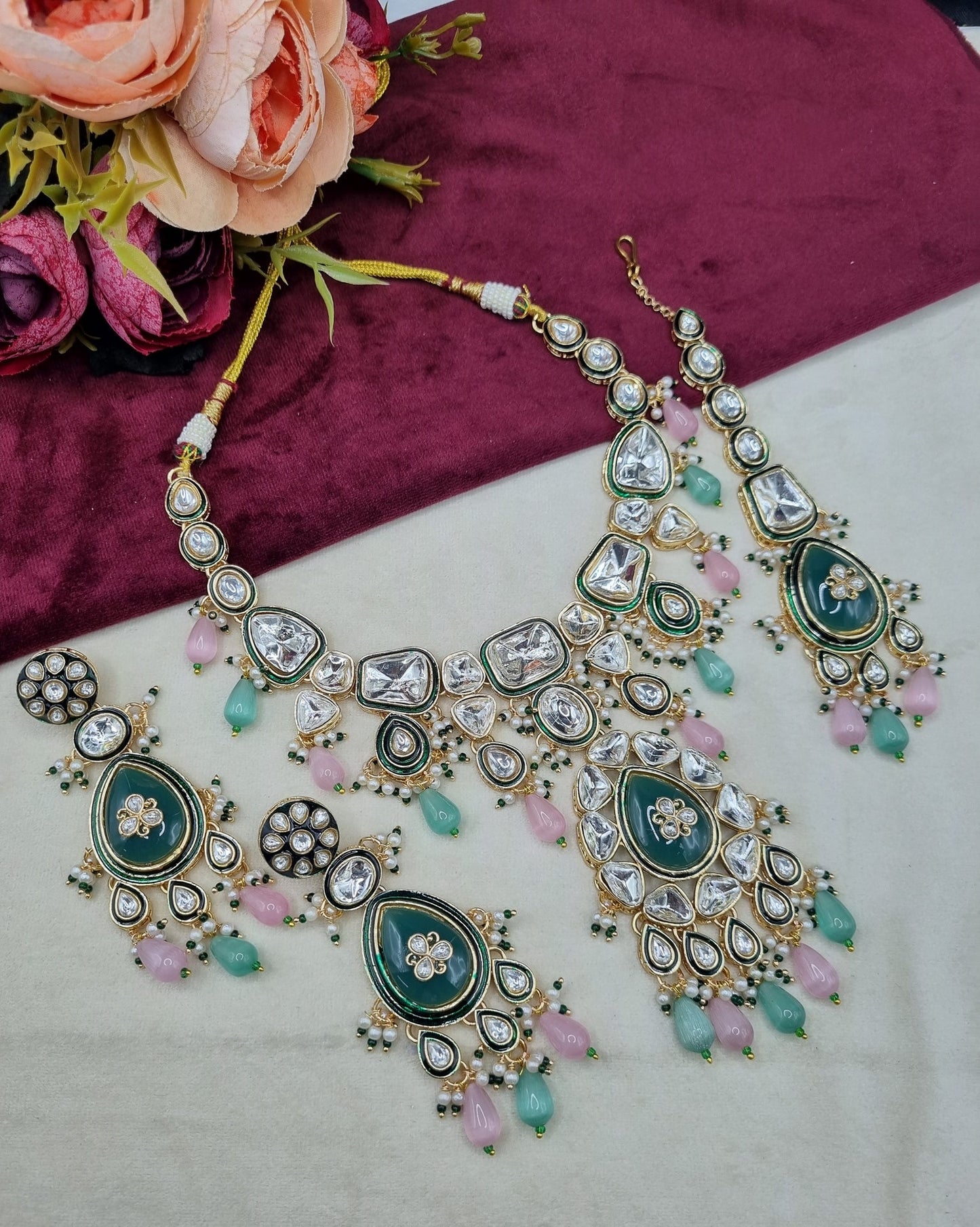 Handcrafted Royal Kundan Jewelry Set