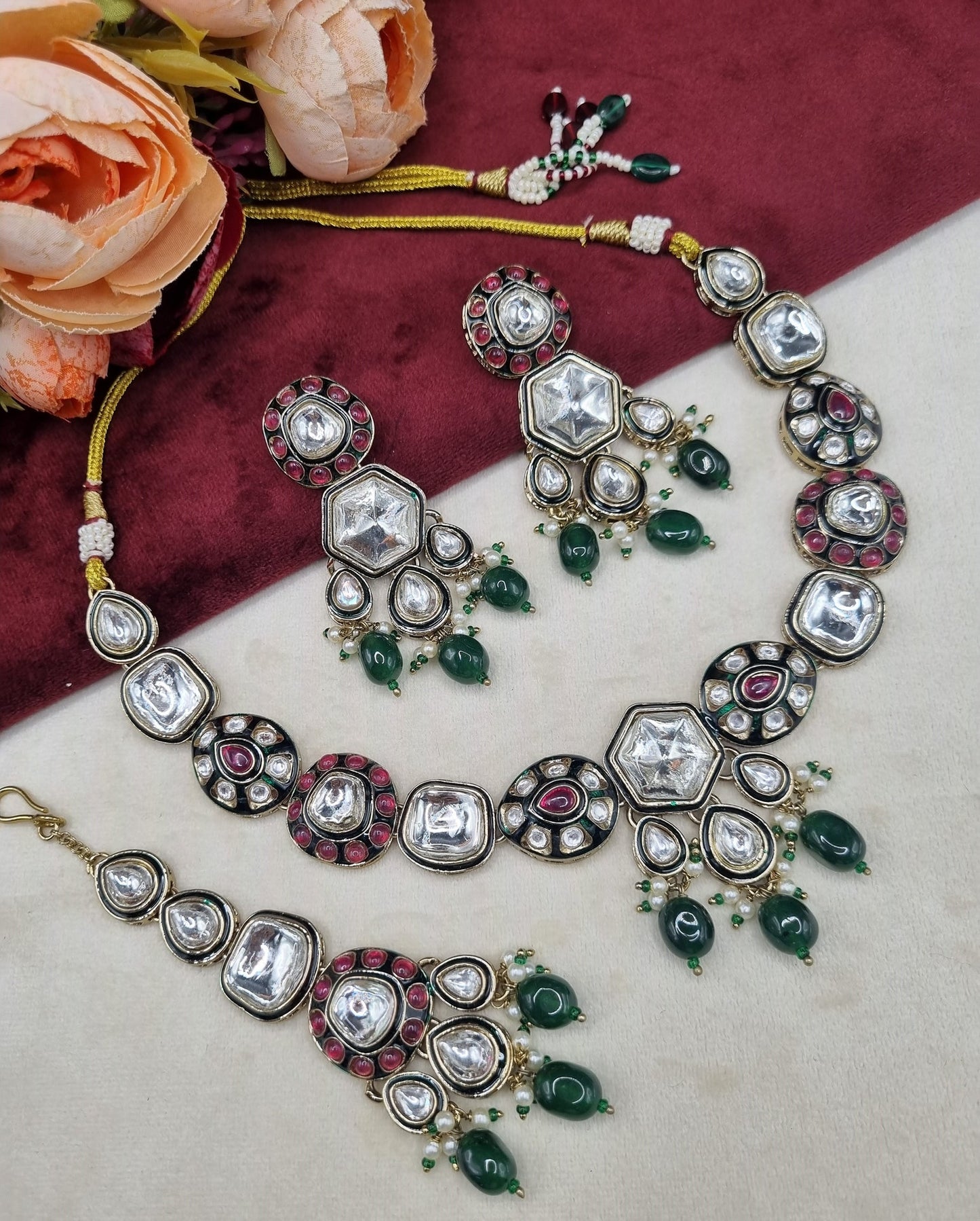 Elegant Kundan Choker & Statement Earrings Set