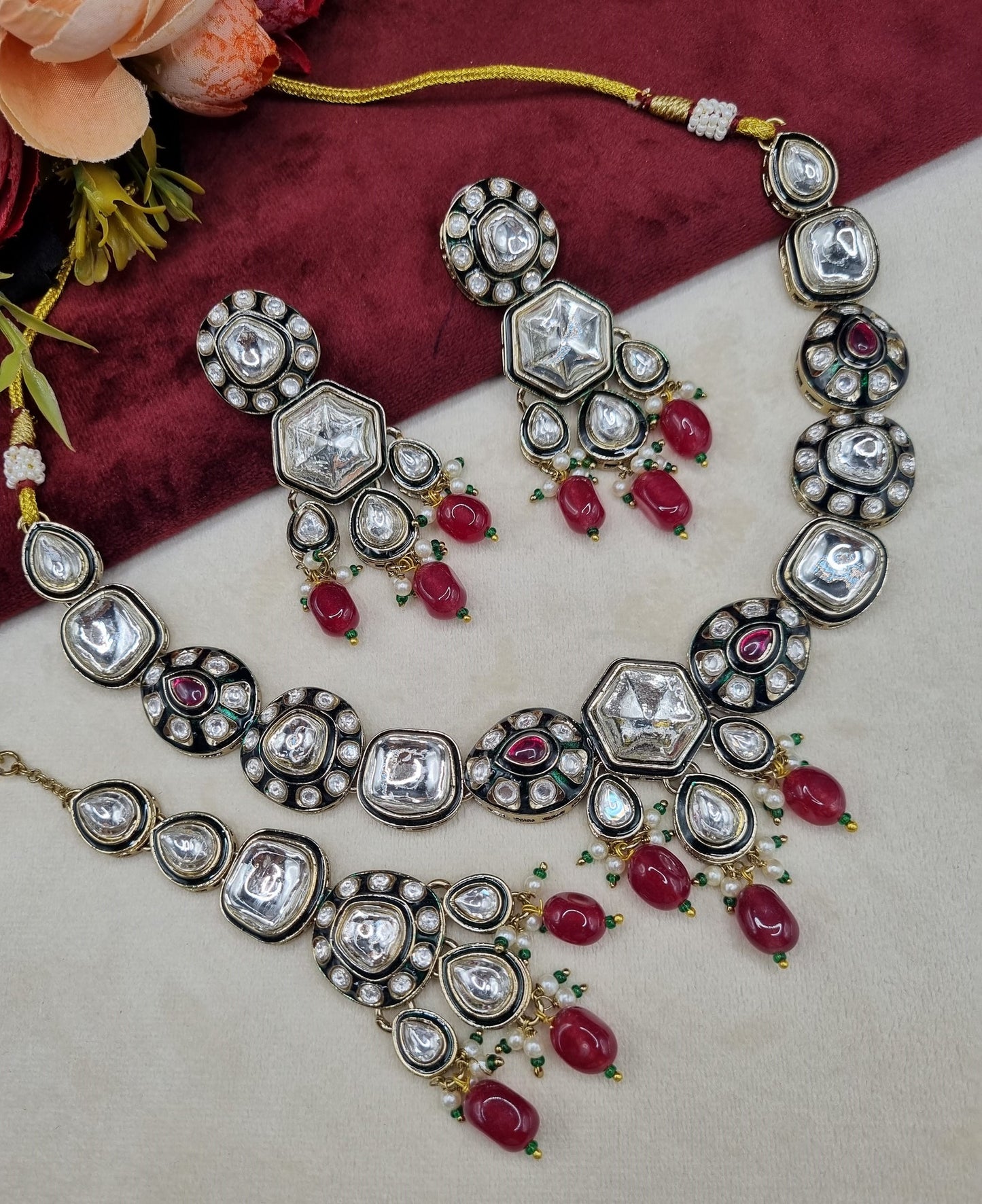 Elegant Kundan Choker & Statement Earrings Set