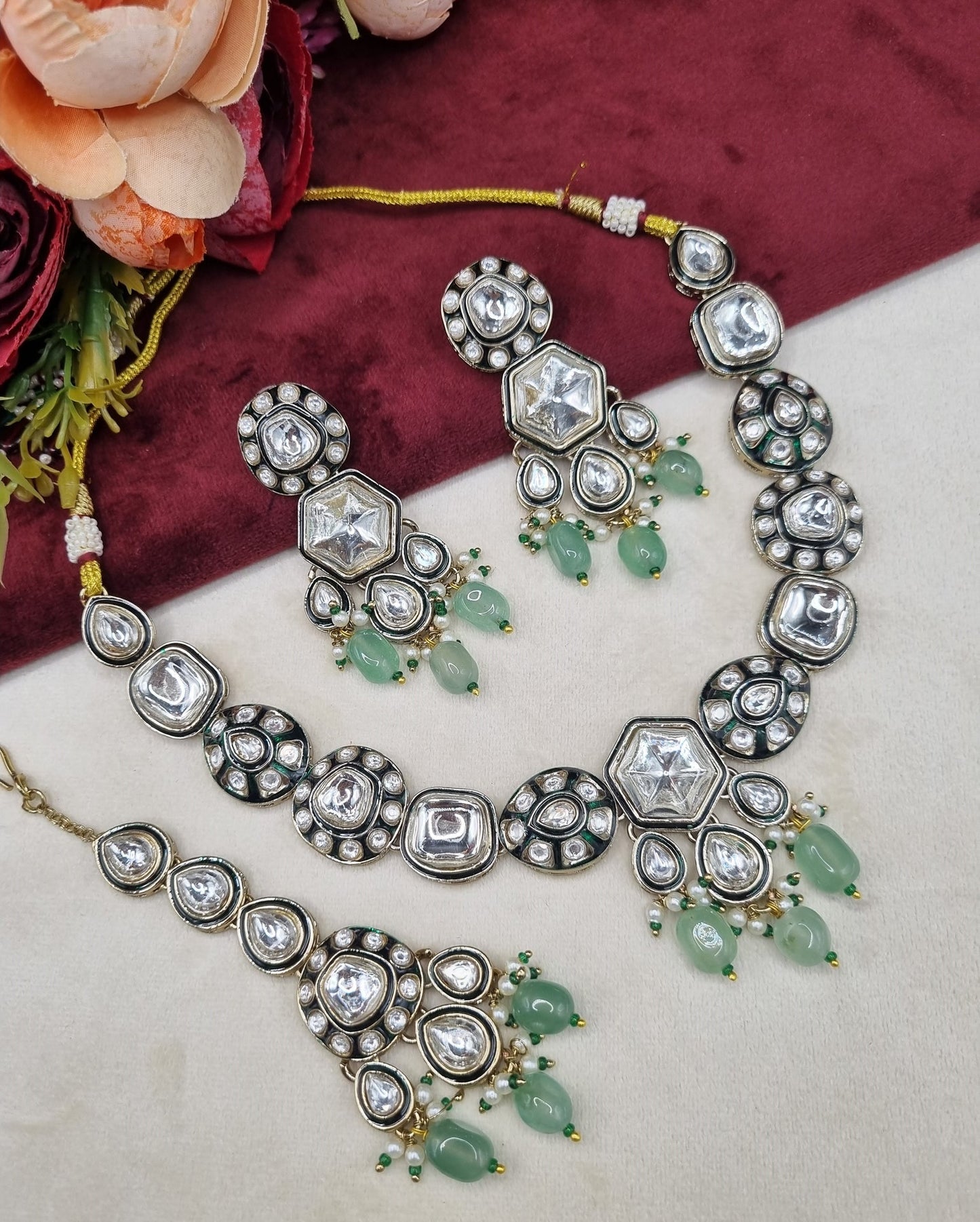 Elegant Kundan Choker & Statement Earrings Set
