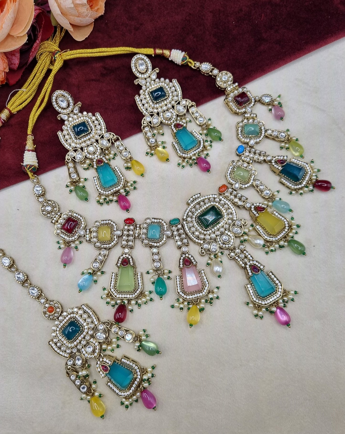 Handcrafted Architectural Kundan Necklace Set