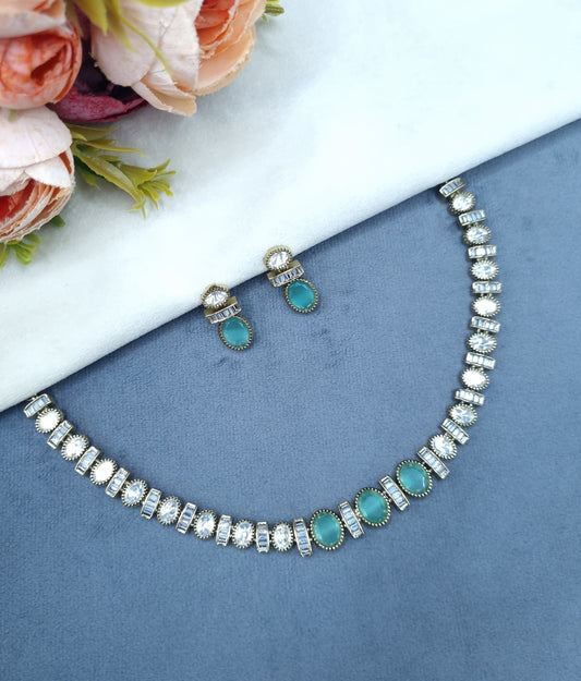Elegant Sleek Collar Necklace & Matching Earring Set