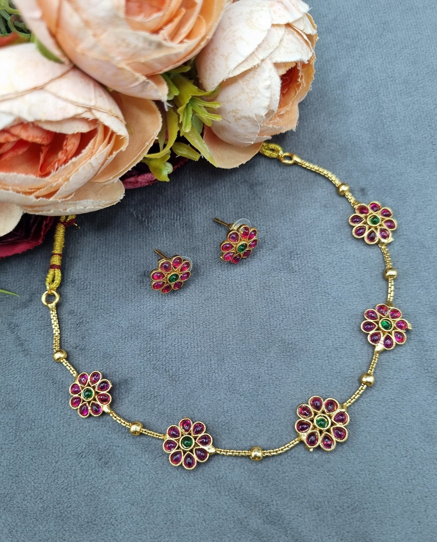 Minimalist Floral Stone Choker Necklace Set with Matching Earrings